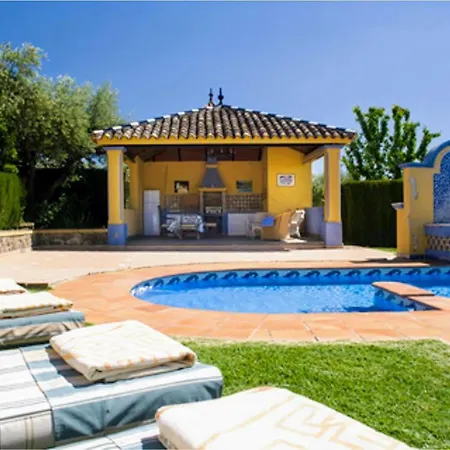 Andalusian Experience Villa *